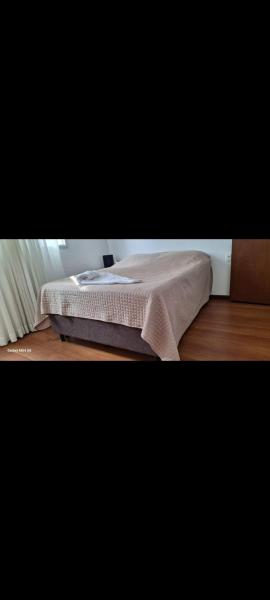 1 Quarto com ar-condicionado